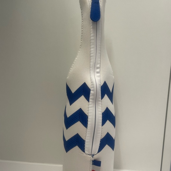 Brand New Grey Goose Cozie for 750ml Bottle - Picture 3 of 3